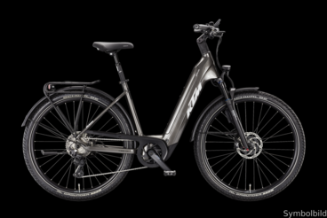 MACINA GRAN 830 2026