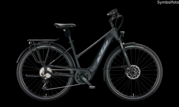 MACINA TOUR CX 610 2022